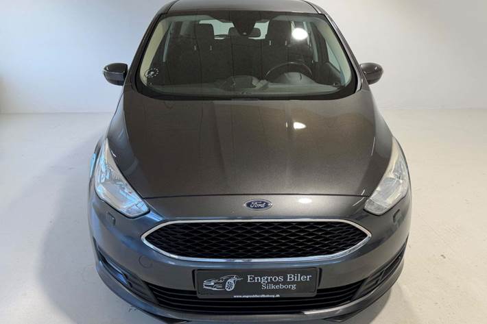 Grå Ford C-MAX fra 2016