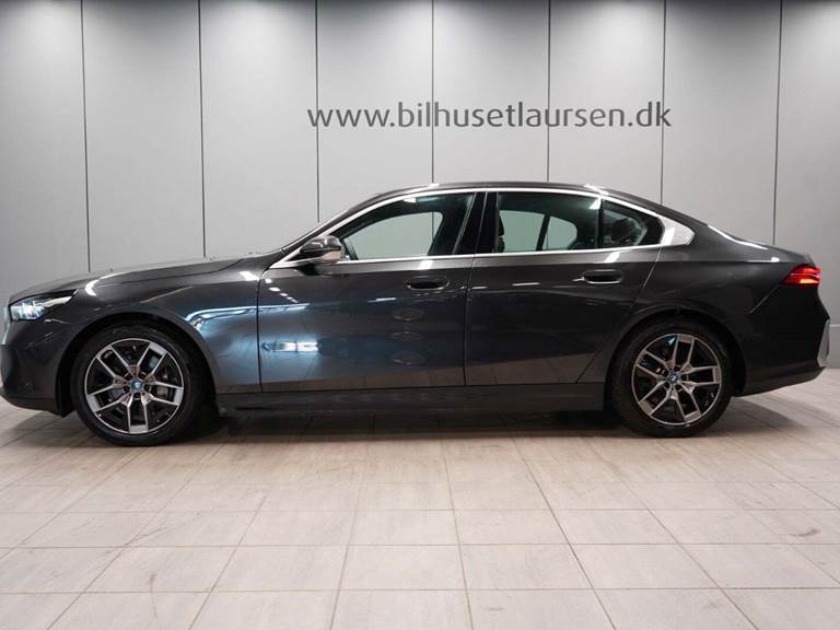 BMW i5 eDrive40 Sport Line