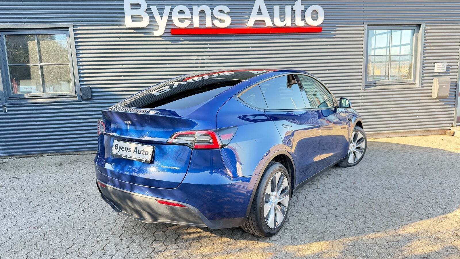 Tesla Model Y Long Range AWD