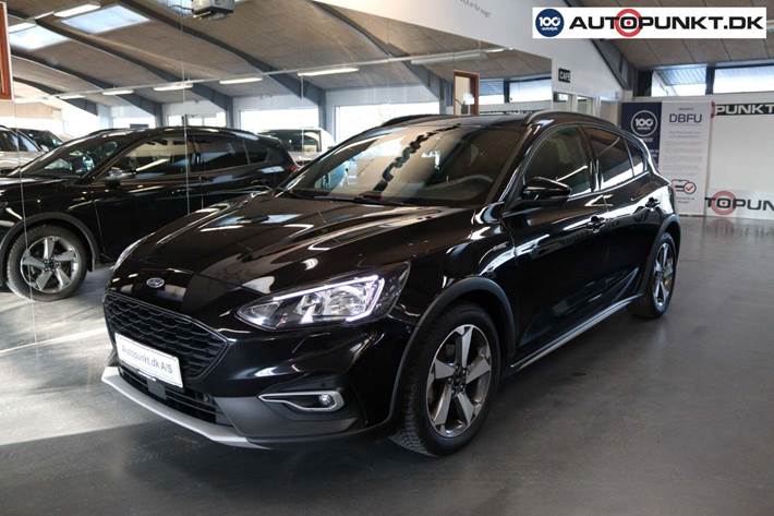 Sort Ford Focus fra 2021 set udefra