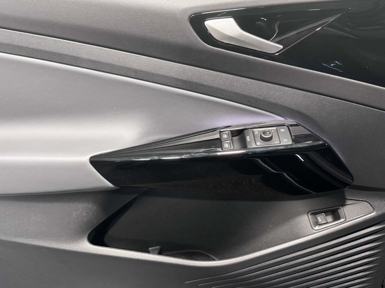 Sort VW ID.4 fra 2025