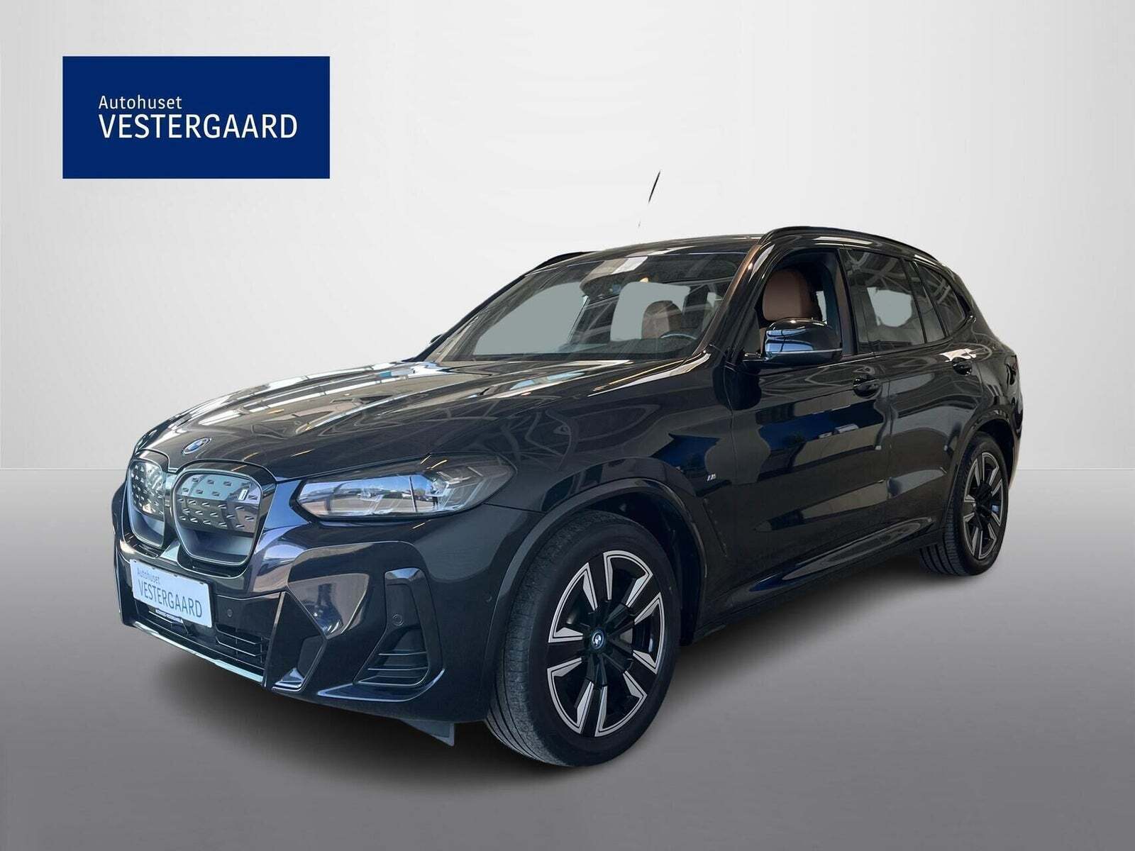 BMW iX3 Charged M-Sport