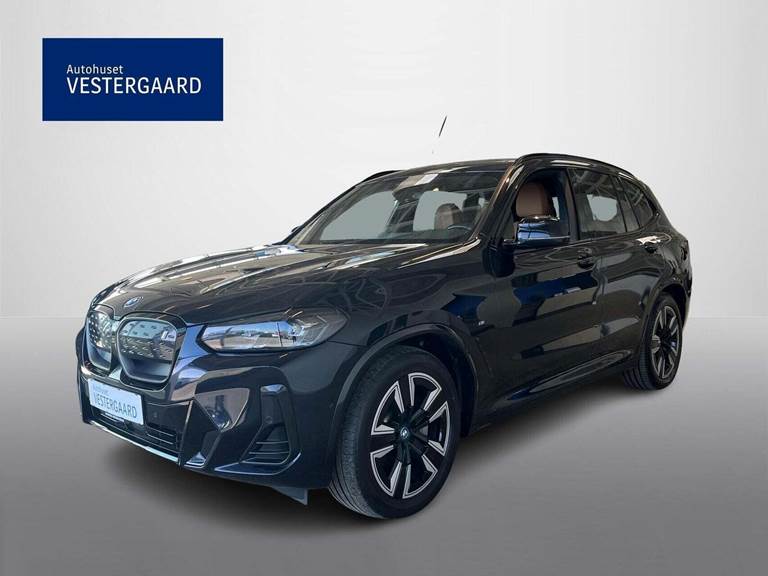 BMW iX3 Charged M-Sport