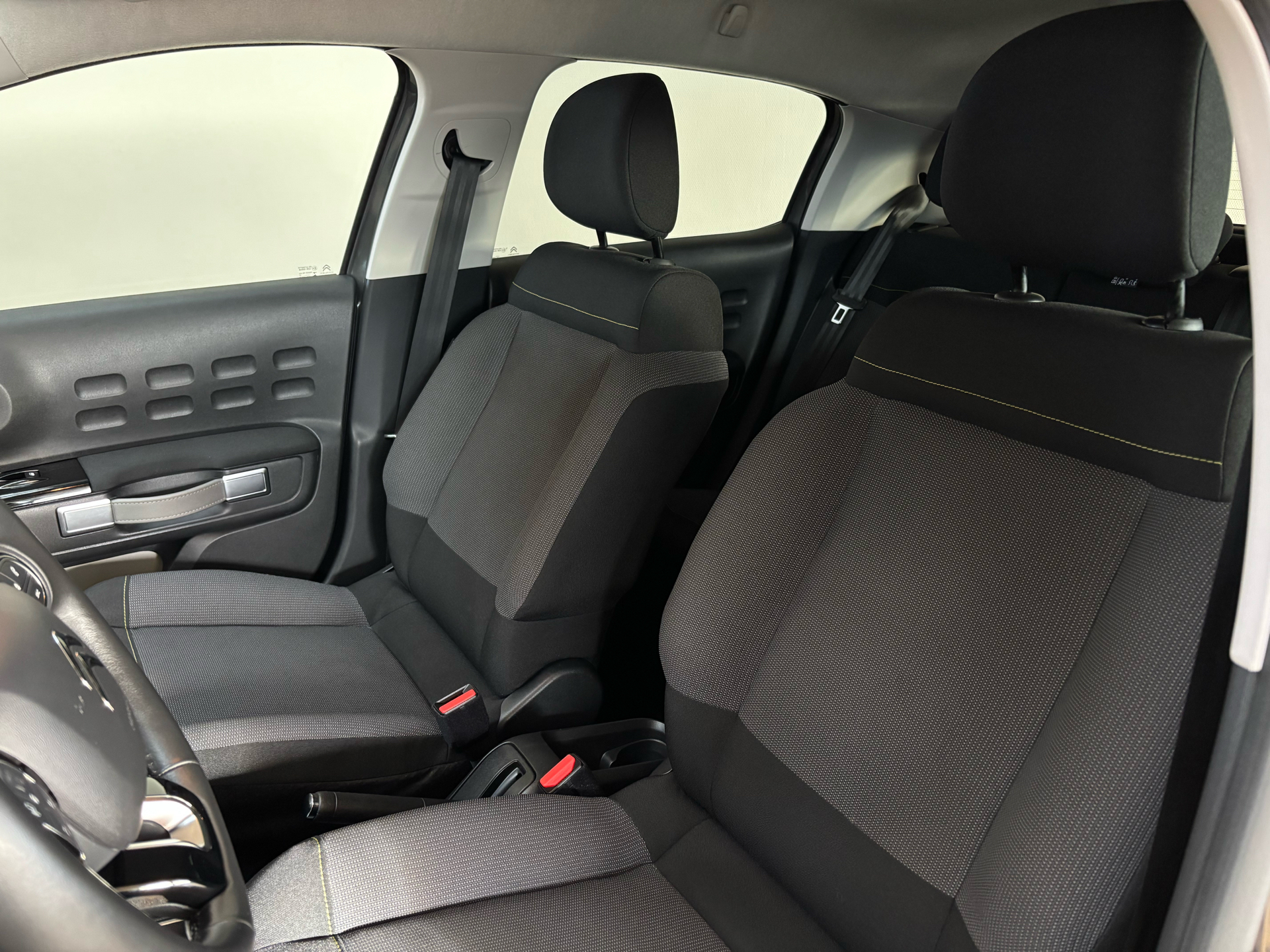 Citroën C3 1,2 PureTech Shine 83HK 5d