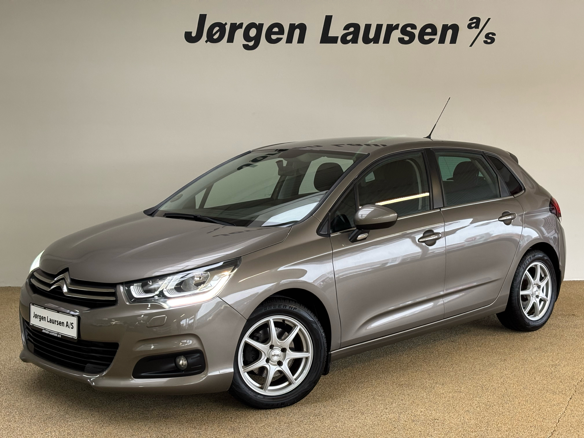 Citroën C4 1,6 Blue HDi Iconic EAT6 start/stop 120HK 5d 6g Aut.