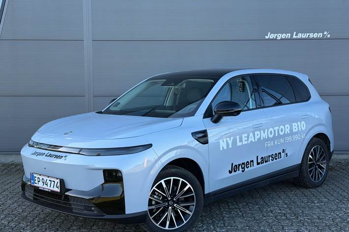 Grå Leapmotor B10 fra 2026 set udefra