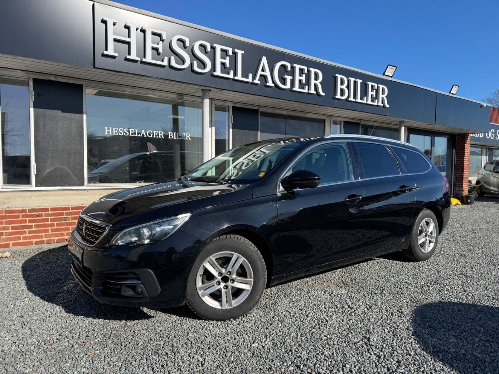 Peugeot 308 1,6 BlueHDi 120 Allure Sky SW