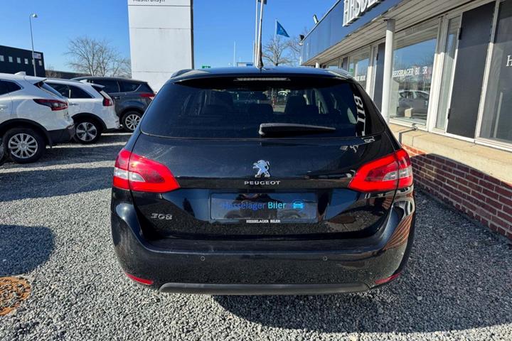 Sort Peugeot 308 fra 2018