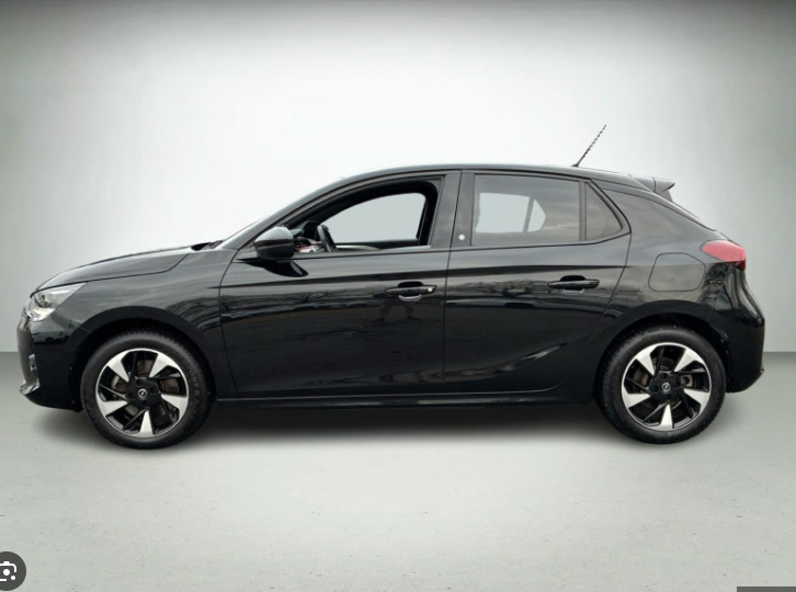 Sort Opel Corsa-e fra 2021