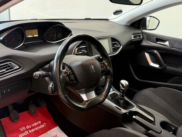 Peugeot 308 1,2 e-THP 130 Allure