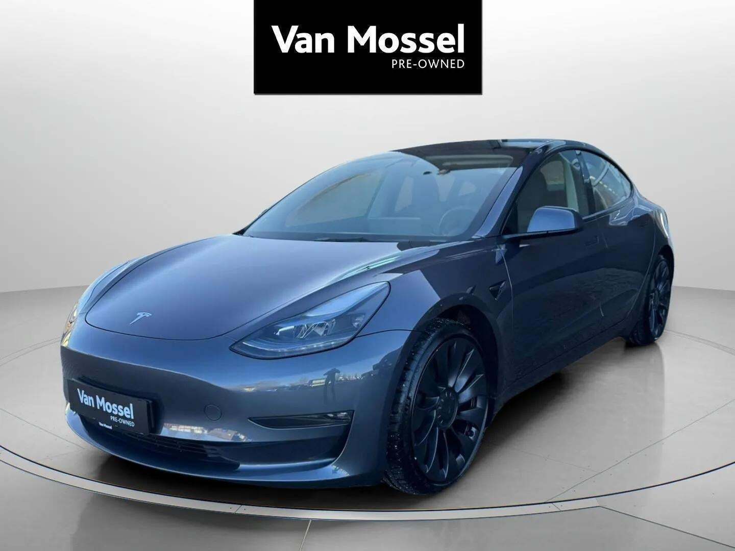 Tesla Model 3 Performance AWD