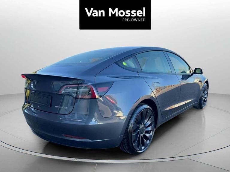 Tesla Model 3 Performance AWD
