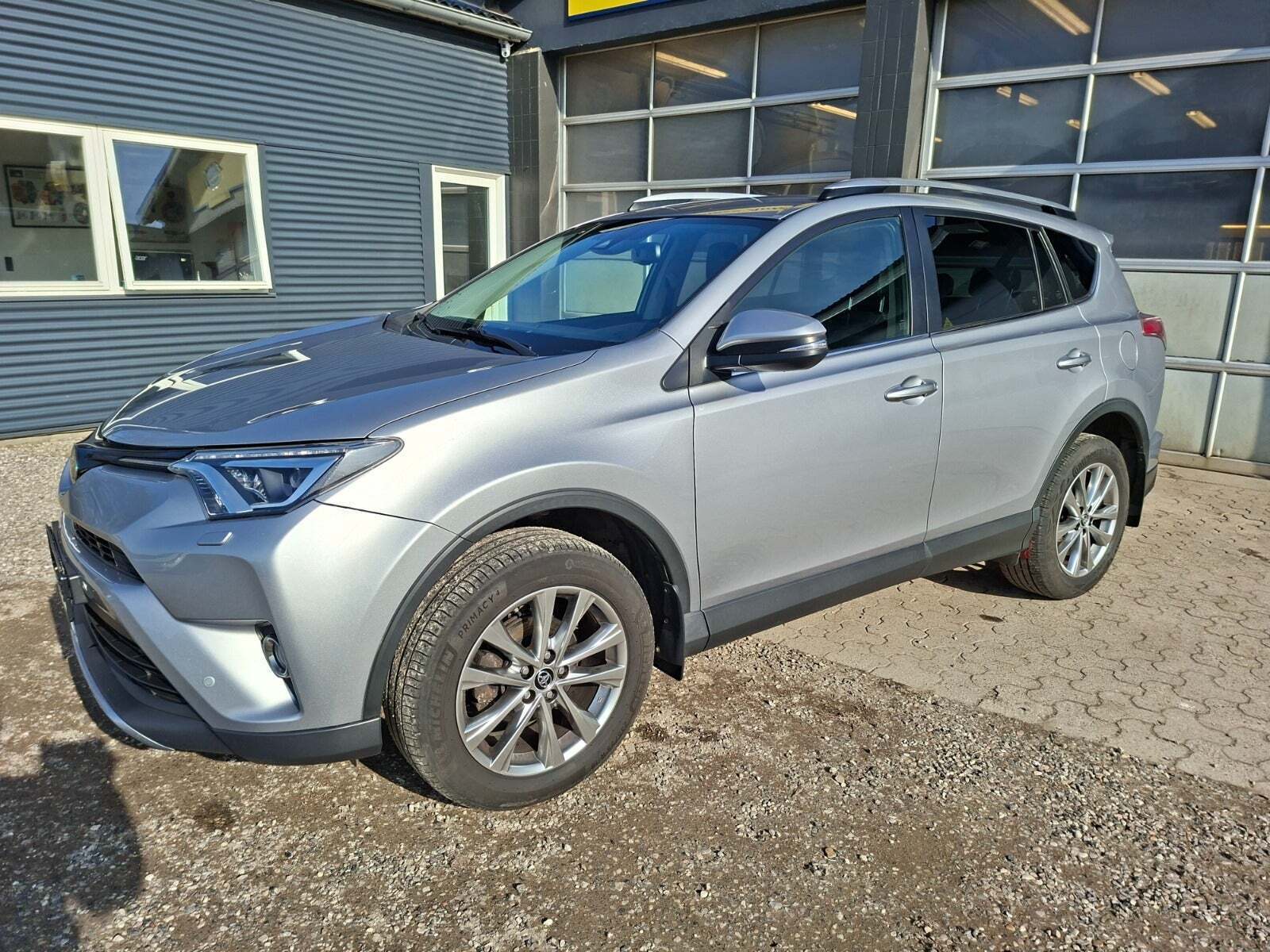 undefined Toyota RAV4 fra 2016