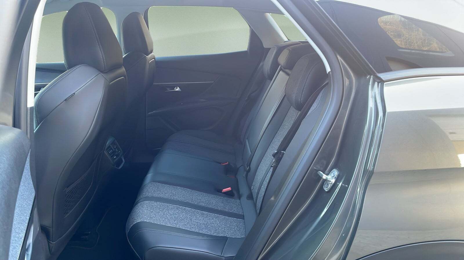 Peugeot 3008 1,6 Hybrid Allure Pack EAT8