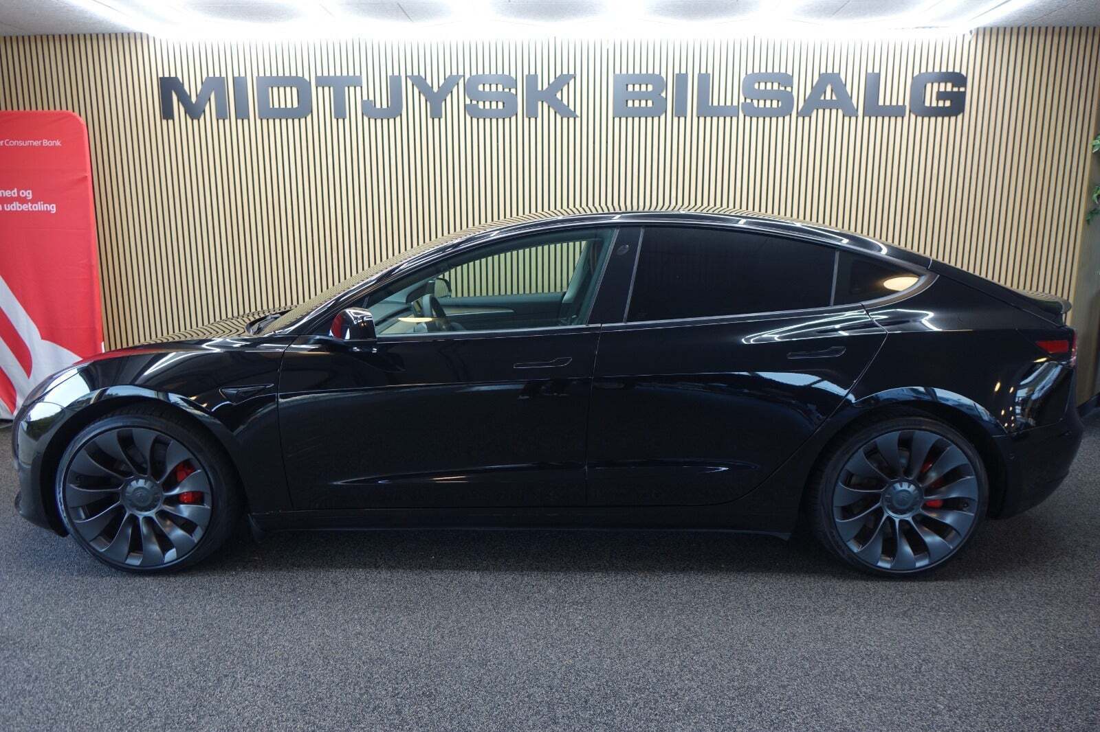 Tesla Model 3 Performance AWD