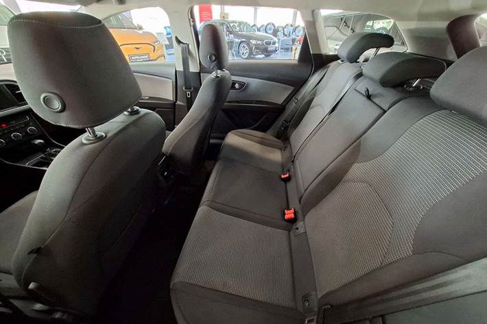 Grå Seat Leon fra 2019