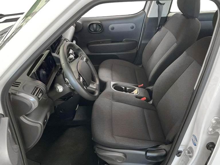 Hyundai Inster 49 Essential