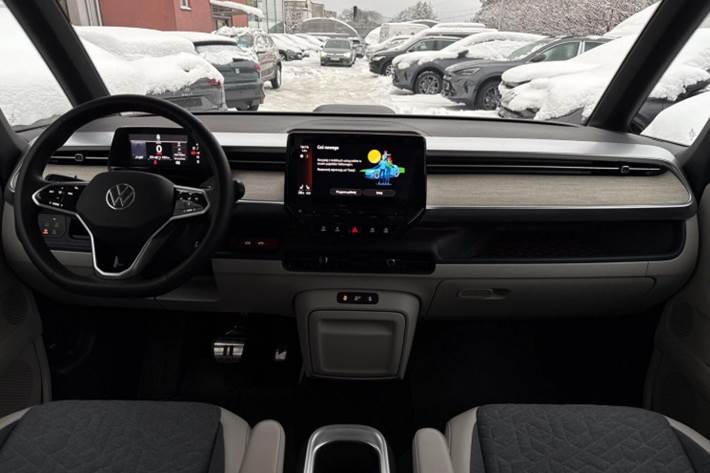 Blå VW ID.Buzz fra 2023