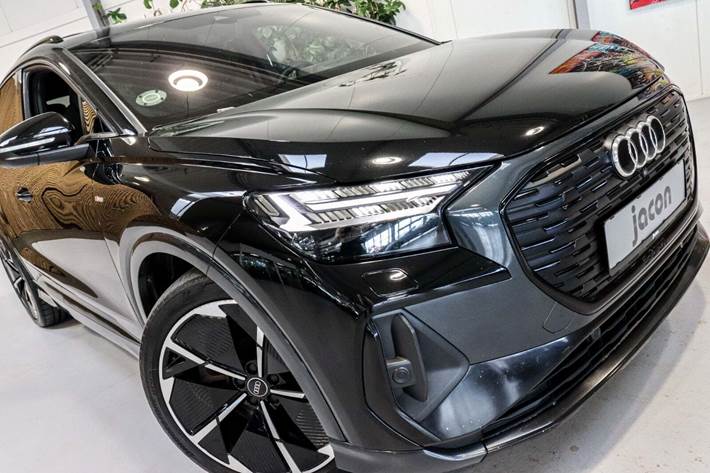 Sort Audi Q4 e-tron fra 2021