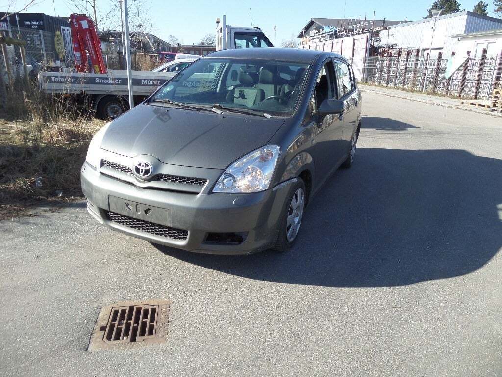 Toyota Corolla Verso 1,8 Luna 7prs
