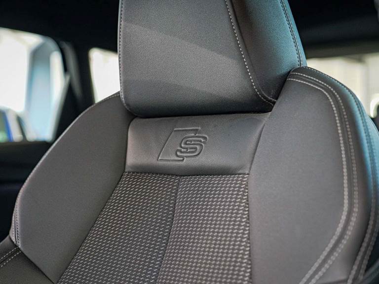 Audi Q4 e-tron 50 S-line quattro