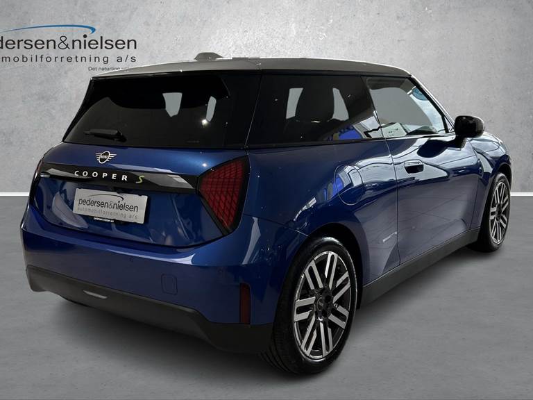 Mini Cooper SE EL Favoured Trim Option Level M 218HK 3d Aut.