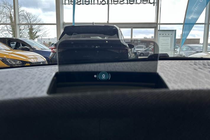 Blå Mini Cooper fra 2024