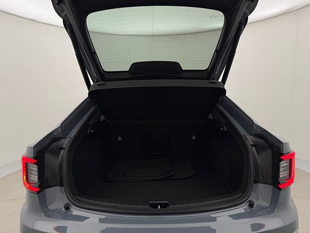 Grå Polestar 2 fra 2021