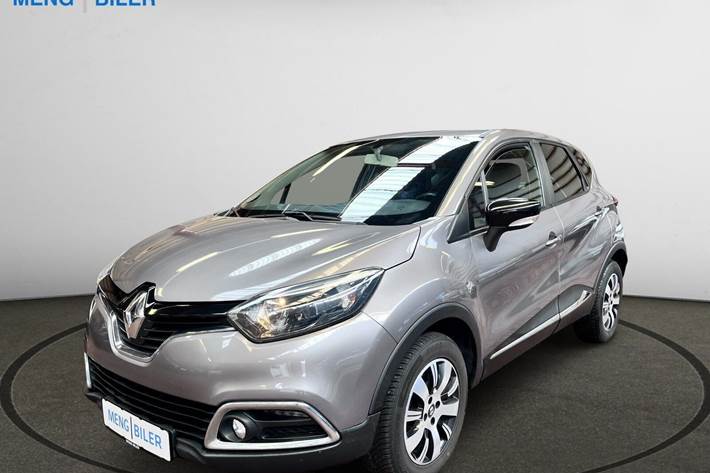 Grå Renault Captur fra 2017 set udefra