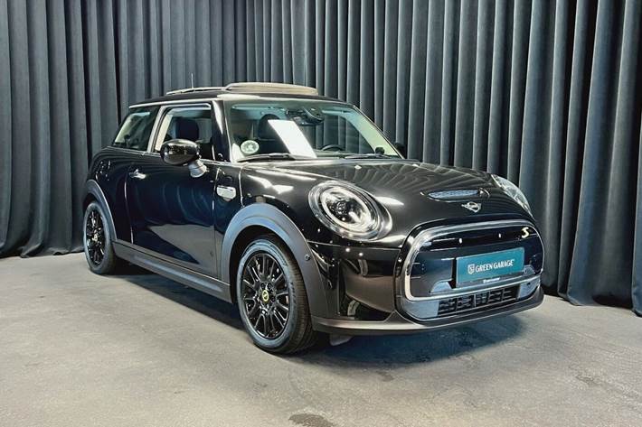 Sort Mini Cooper fra 2022 set udefra