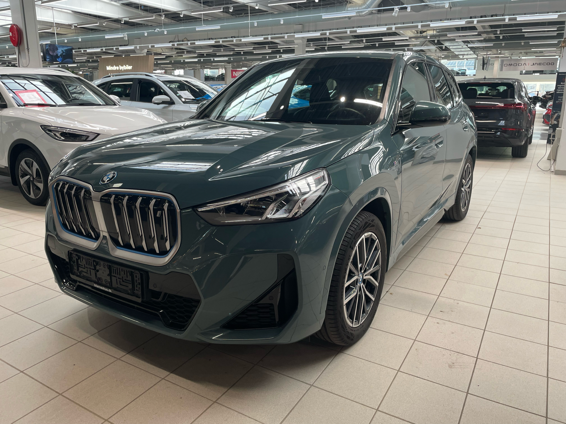 BMW iX1 xDrive30 EL M-Sport 4x4 313HK 5d Aut.