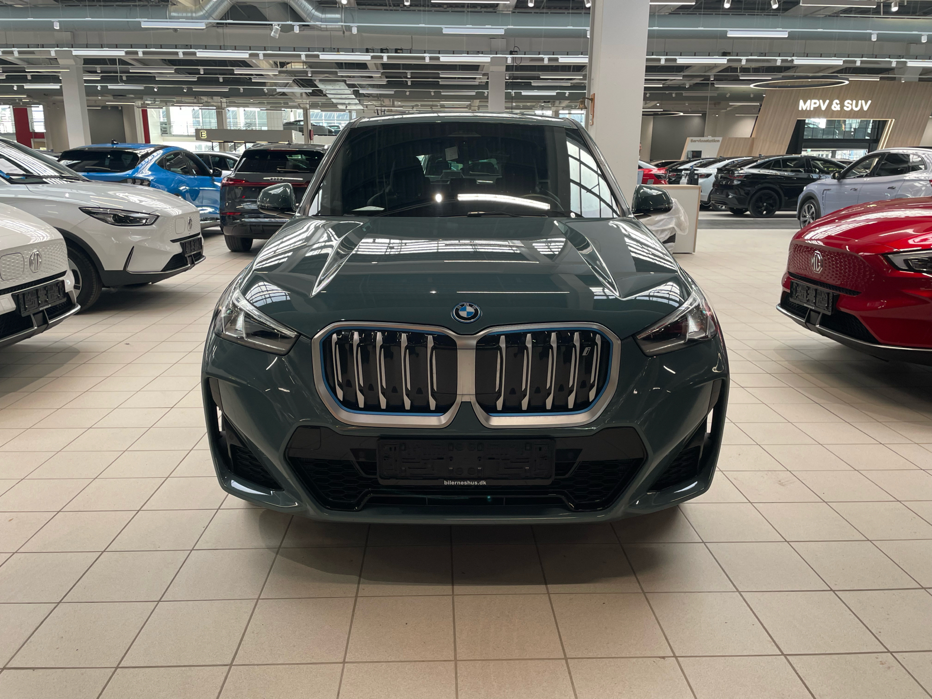 BMW iX1 xDrive30 EL M-Sport 4x4 313HK 5d Aut.