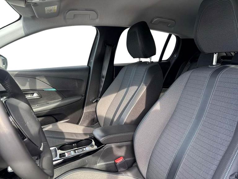 Peugeot 208 1,2 PureTech 100 Allure