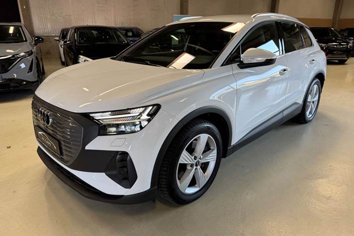 undefined Audi Q4 e-tron fra 2022 set udefra