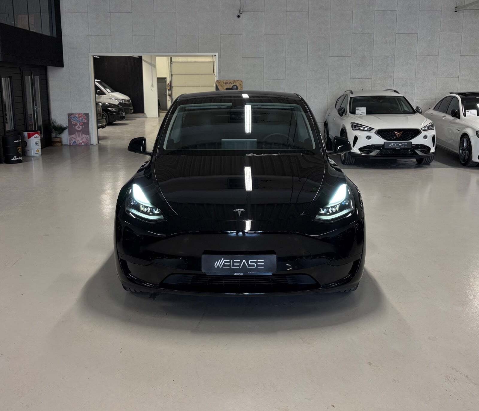 Tesla Model Y Long Range AWD