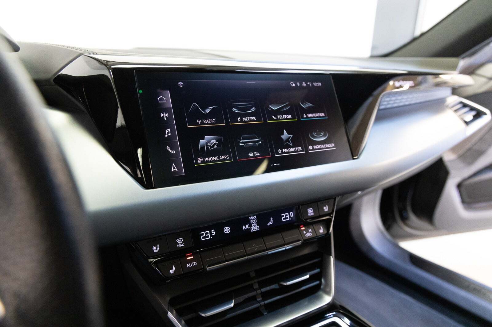 Sort Audi e-tron GT fra 2023