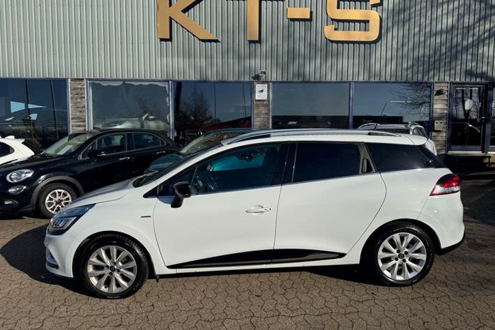 Hvid Renault Clio IV fra 2017