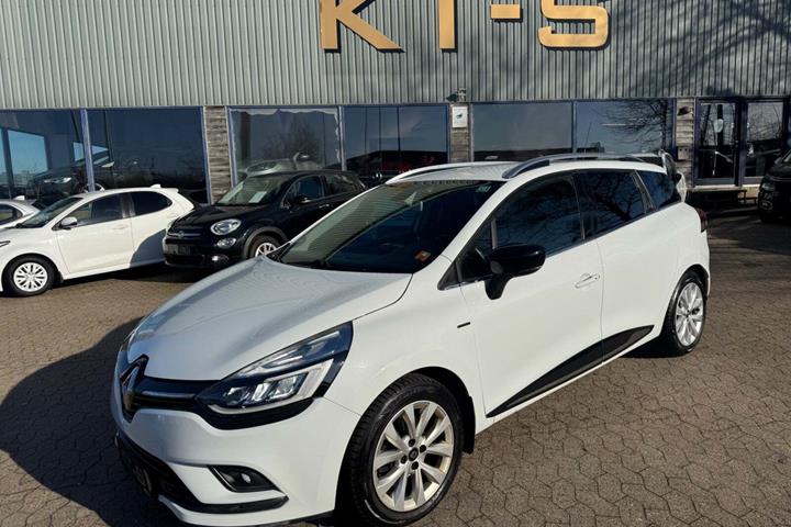 Hvid Renault Clio IV fra 2017 set udefra
