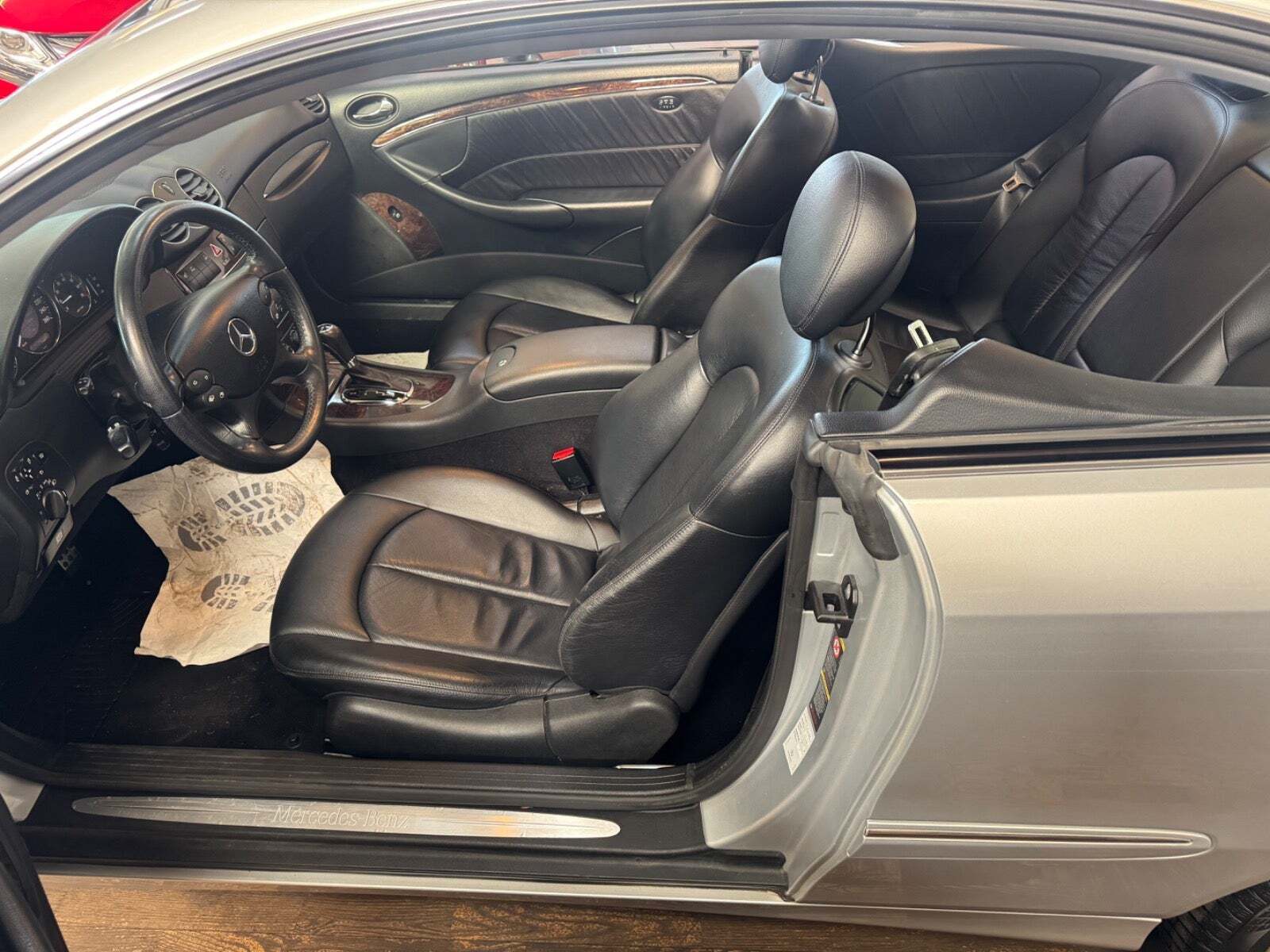 undefined Mercedes CLK200 fra 2007 set indefra
