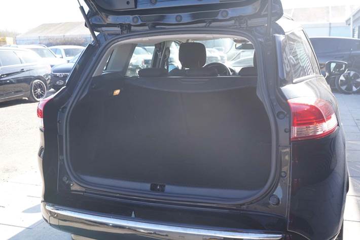 Sort Renault Clio IV fra 2017