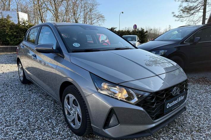 undefined Hyundai i20 fra 2022 set udefra