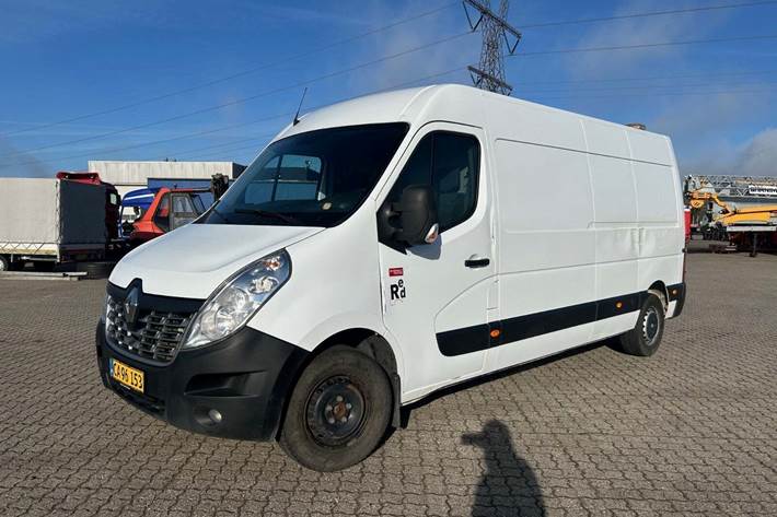 Hvid Renault Master III T35 fra 2018 set udefra