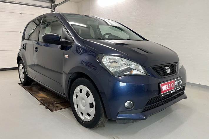 Blå Seat Mii fra 2014