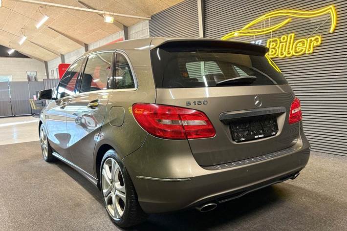 undefined Mercedes B180 fra 2014