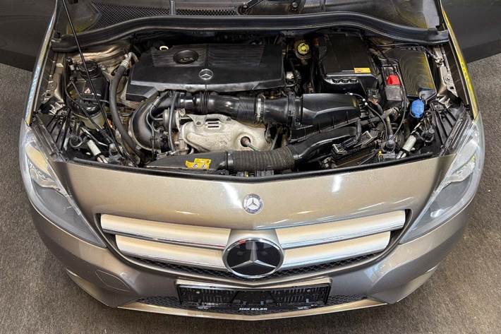 undefined Mercedes B180 fra 2014