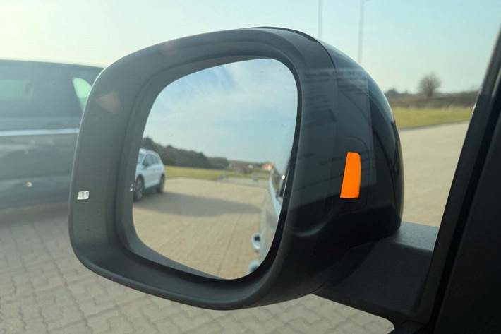 Sølv VW ID.Buzz fra 2026