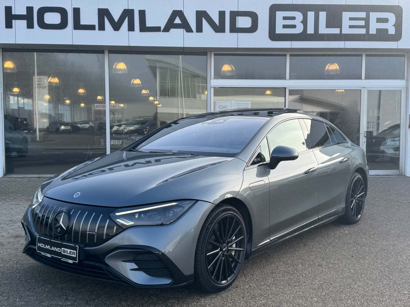 Mercedes EQE350+ AMG Line