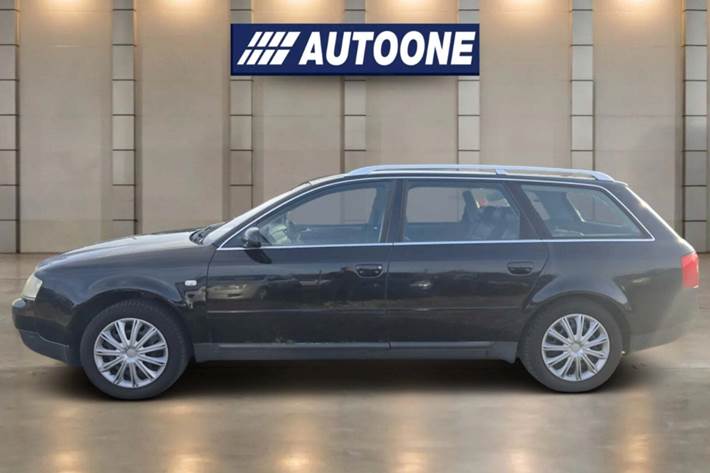 Sort Audi A6 fra 2004