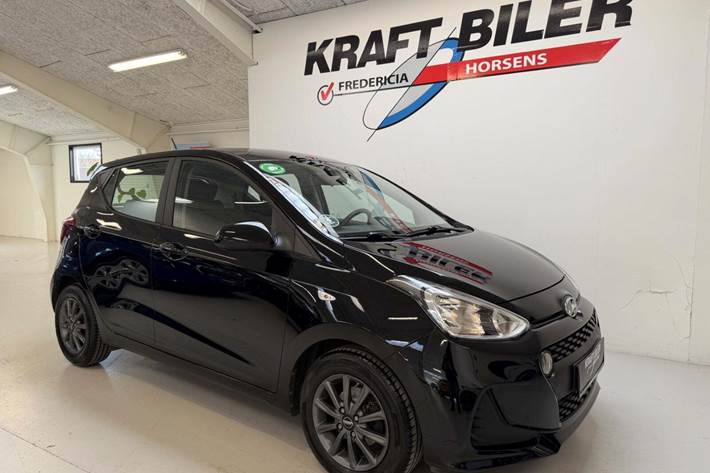 Sort Hyundai i10 fra 2018