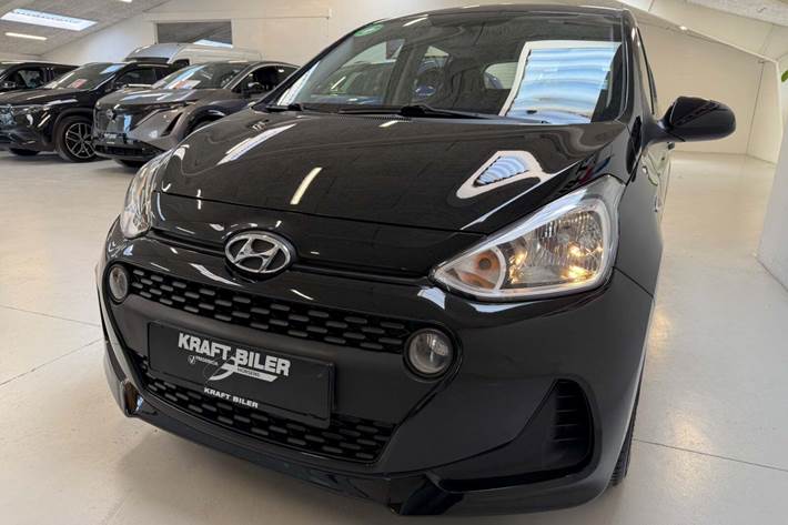 Sort Hyundai i10 fra 2018